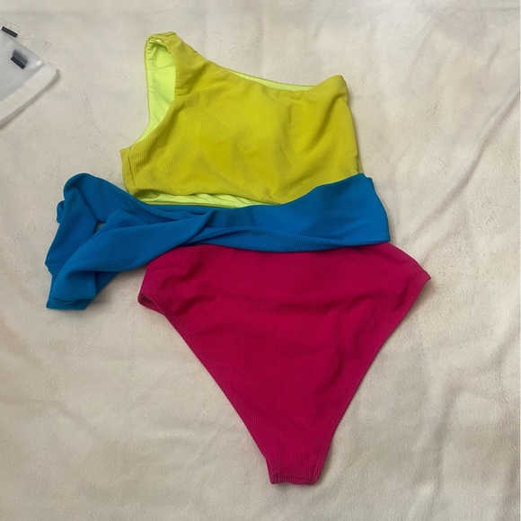 New! Beach Riot Carlie Retro Pink Colorblock One Piece Swimsuit 3829 - Picture 5 of 7